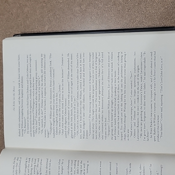 "An Echo In The Bone" Hardback Novel!!! - Picture 16 of 16